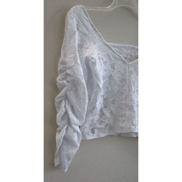 Intimately Free People OB1817155 Women's Sz Small White Floral Lace L/S Crop Top - Picture 5 of 9